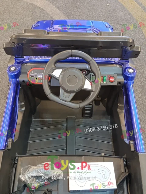 Kids classic jeep with parental remote control 2.4GHz